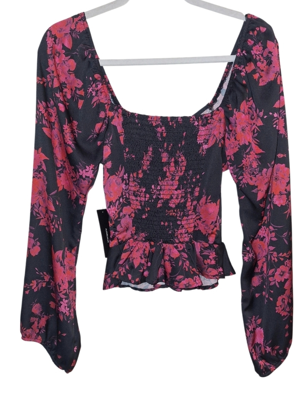NWT Lulus Black Red Floral Romantic Smocked Back Top Size Small - Picture 4 of 4